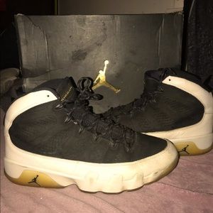 Air Jordan 9 Retro
